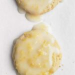 Печенье в лимонной глазури